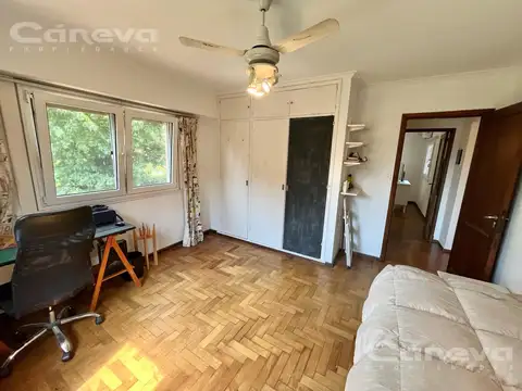 Casa 9 ambientes con 5 baños