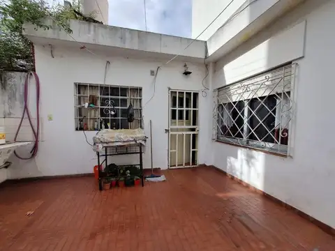 Depto Tipo Casa en Venta de 2 ambientes