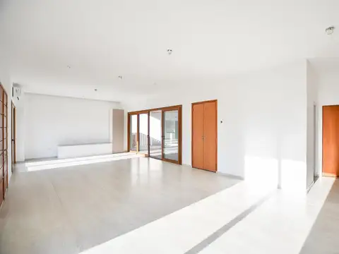 Casa en venta - Lomas de City Bell