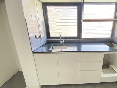 José A. Cabrera 3700