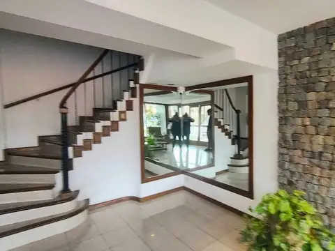 VENTA DEPARTAMENTO 2 AMBIENTES CON PATIO WILDE