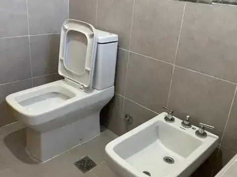 Alquiler casa 4 ambientes con pileta en San Sebastián