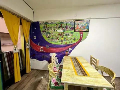 Francisco Acuña De Figueroa 400, Piso 1