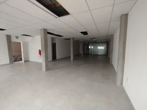 Local en Alquiler en Cipolletti, $ 2.400.000