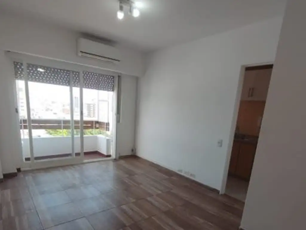 Amenábar 2038 , Piso 15