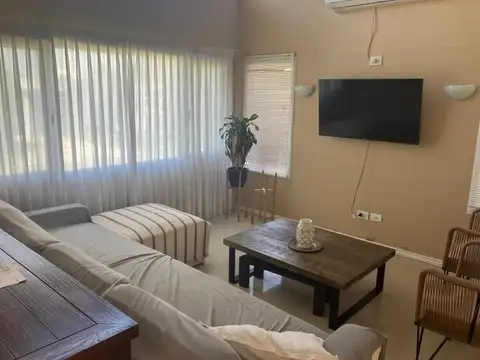 ALQUILO CASA (12 meses) EN CARDALES