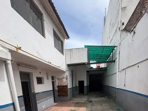 Galpon en Venta 34,64  mts Fondo