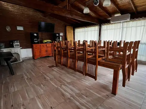 Casa 3 ambientes con 1 baño