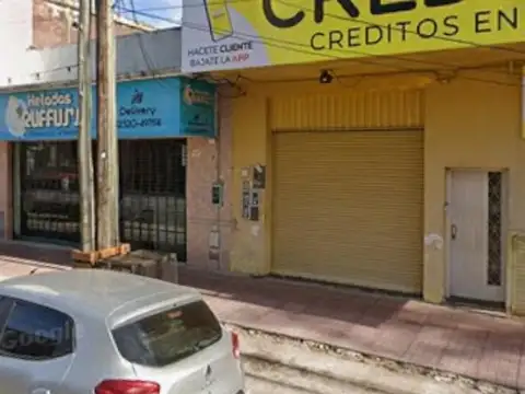 Local a 1/2 cuadra de estación Tortuguitas (4x10)