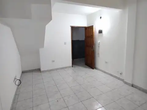 ANATOLE FRANCE 2000, Piso 3