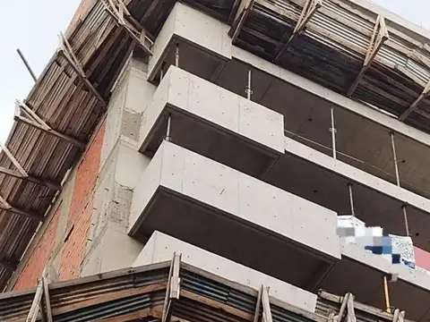 Venta 4 Ambientes Balcon  Pileta Sum Junio 27 Villa Crespo