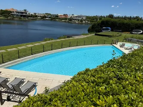 avenida del golf Nordelta 1800