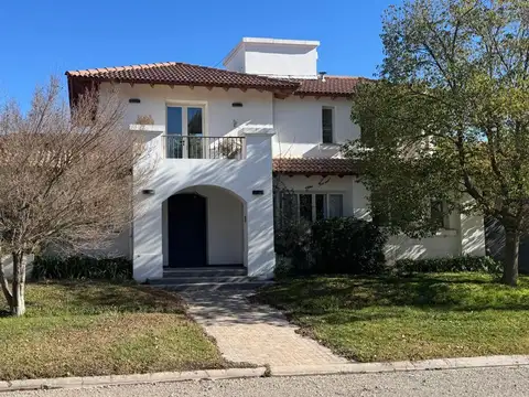 VENDE CASA EN VISTALBA COUNTRY barrio privado