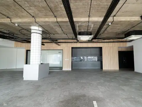 Oficina Monoambiente con 4 baños