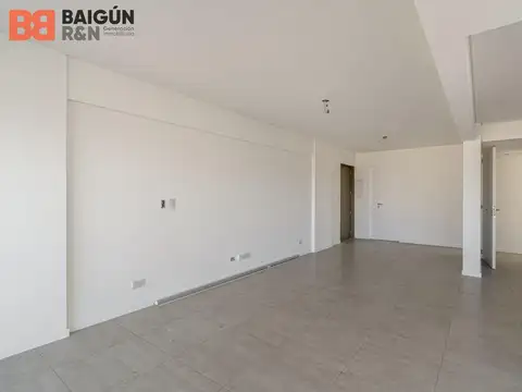 Av. Olazábal esquina Av. Triunvirato.