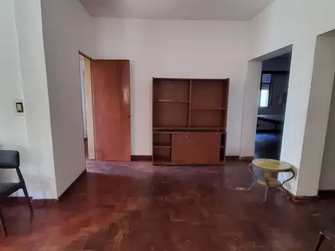 Departamento 5 ambientes con 3 baños