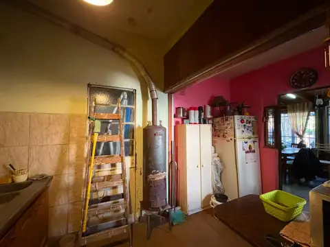 Casa 2 ambientes con 1 baño