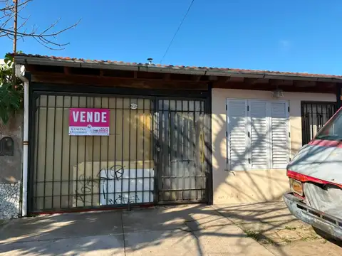 Casa en venta -  Zárate