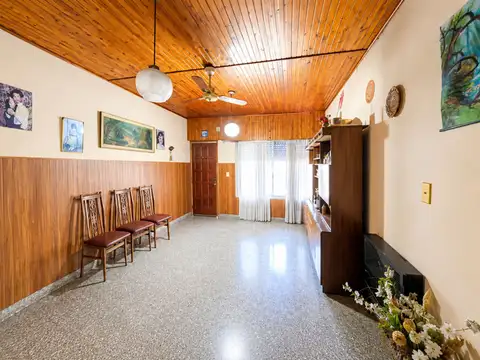 Casa en Venta en Monte Grande, USD 89.000