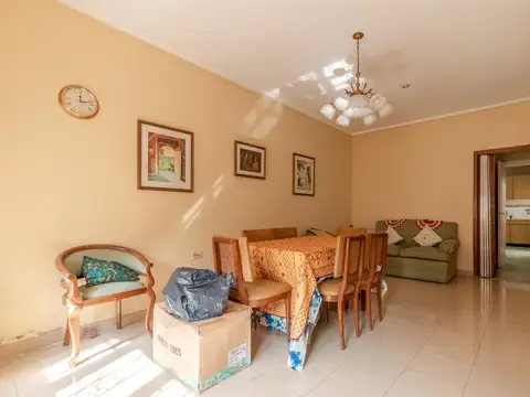 Depto Tipo Casa en Venta de 6 ambientes