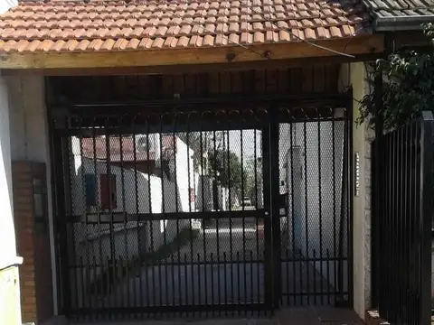 OPORTUNIDAD - DUPLEX DOS AMBIENTES.