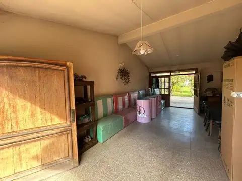 Casa 4 ambientes con 1 baño