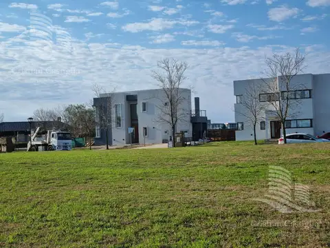 Terreno en Venta en El Canton, USD 135.000