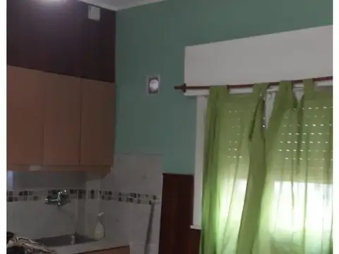 Depto Tipo Casa en Venta 40 años
