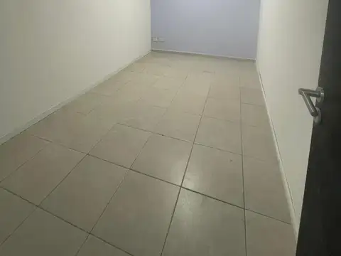 Oficina en Alquiler al Sur