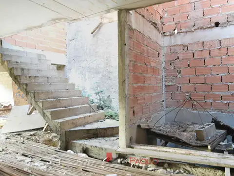Terreno con Obra Avanzada | Ideal Inversión o Desarrollo