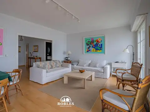 Departamento 4 ambientes con 4 baños