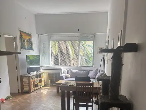 Av Rivadavia 6200, Piso 1