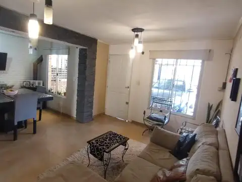 CASA VENTA PARQUE FUTURA 3 DORMITORIOS APPTO BANCOR