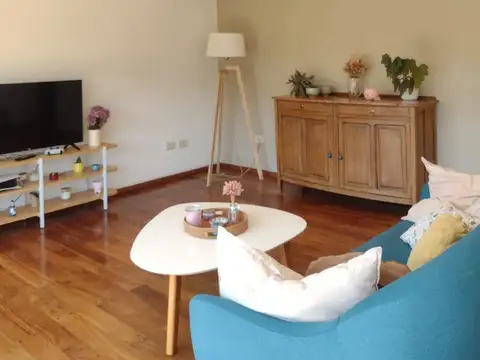 Piso en Venta 3 dormitorios + cochera - 1 e/ 56 y 57 - La Plata