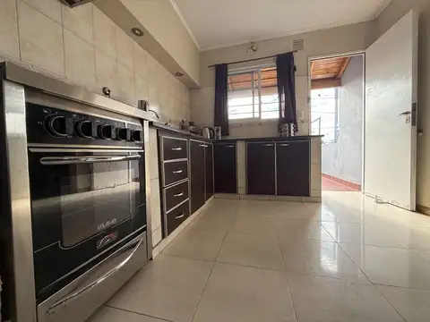VENTA CASA PARA DOS FAMILIAS GERLI APTO CREDITO