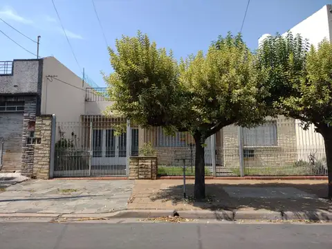 ARTIGAS 1100