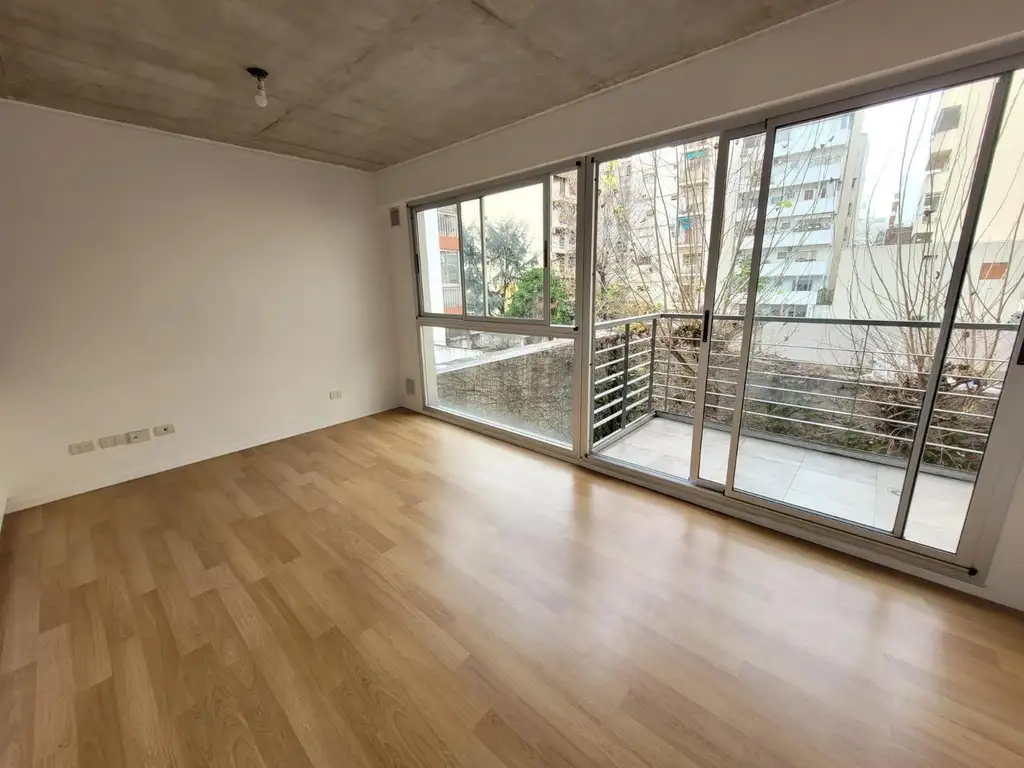 Vidal 2600, Piso 2
