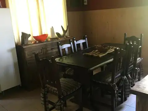 VENTA CASA 4 AMBIENTES EN ISLA EN TIGRE