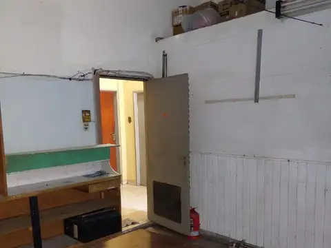 Local en Venta 60 años