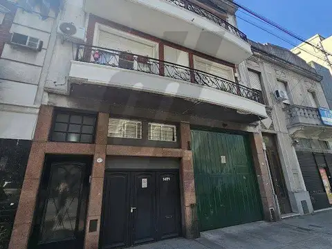 EXCELENTE DEPARTAMENTO CON TERRAZA PROPIA - SIN EXPENSAS