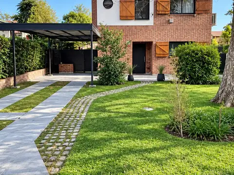 Casa en Venta de 4 dormitorios
