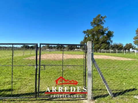 Venta · Lote con mejoras · Parque Robles 1 · Exaltación de la Cruz