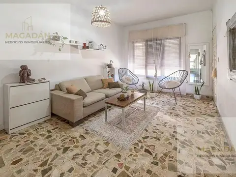 Venta casa Mutifamiliar - casa 3 amb   dpto 4 amb -Villa Luzuriaga - Acepta permuta - Apto crédito