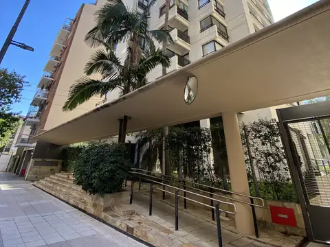 Villa Urquiza | Venta | 2 Amb + Cochera + Baulera