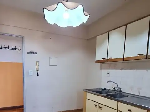 Alquiler de Departamento 2 AMBIENTES en Ciudadela, Tres de F