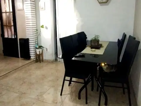 Depto Tipo Casa en Venta de 2 ambientes