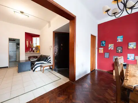 VENTA 3 AMBIENTES - PH COLEGIALES CABA