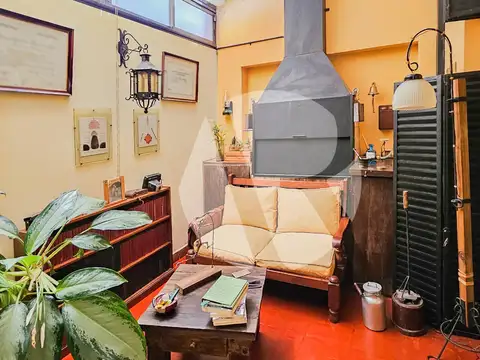 Depto Tipo Casa en Venta 60 años