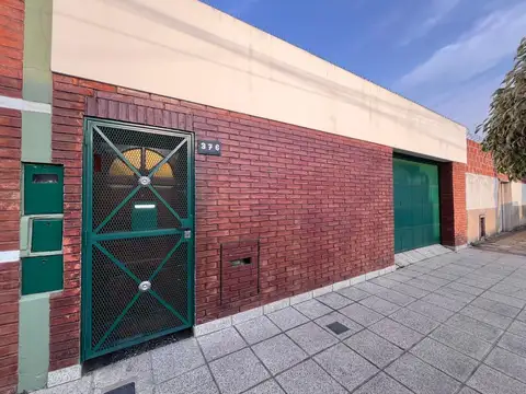 Casa 3 amb. con Quincho Apto Crédito - Gerli Lanús