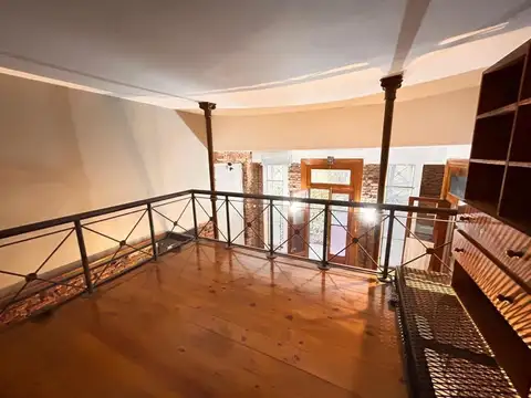 Departamento en Alquiler en Bernal, $ 650.000